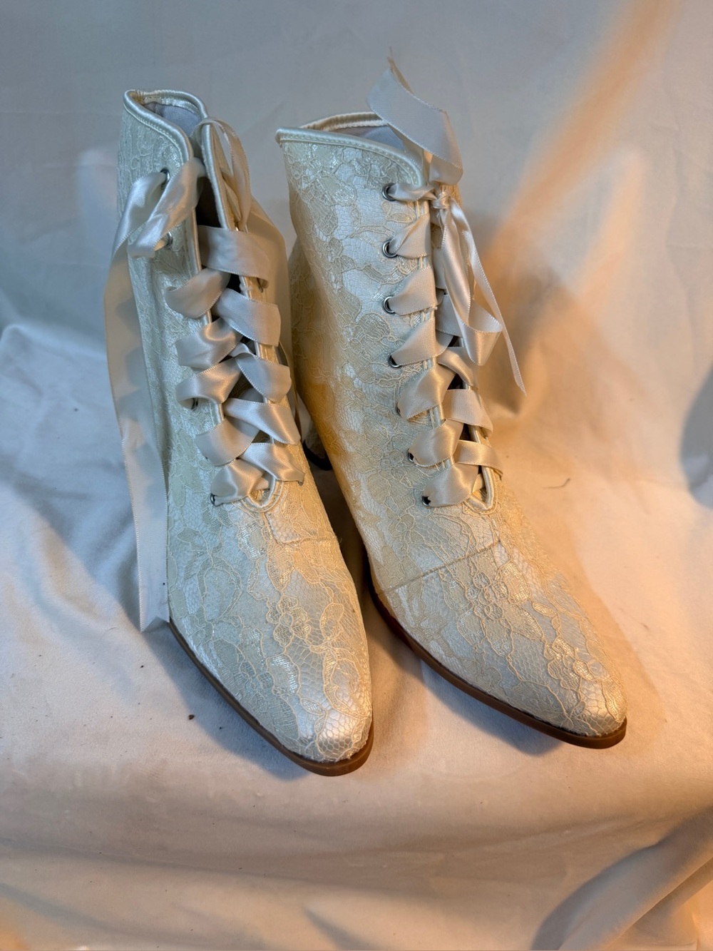 Victorian Lace up booty
